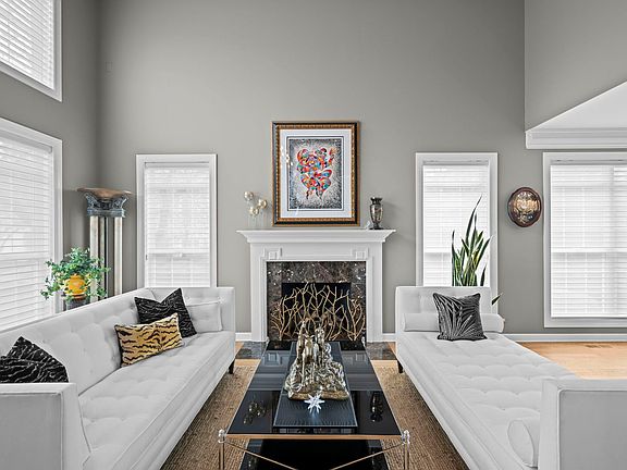 4th image of 707 Stone Canyon Cir