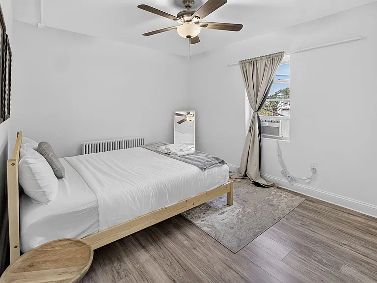 1211 Simms Pl NE — Photo 12