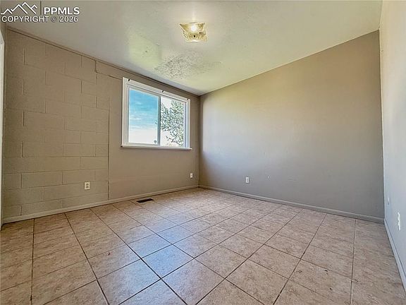 5th image of 340 & 342 Fairway S
