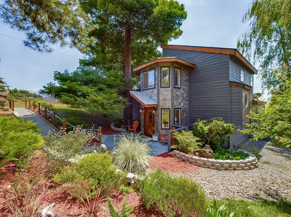 115 Franklin Ave, Fortuna, CA 95540
