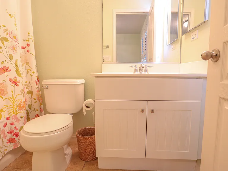 770 Harbor Cliff Way #142 — Photo 17