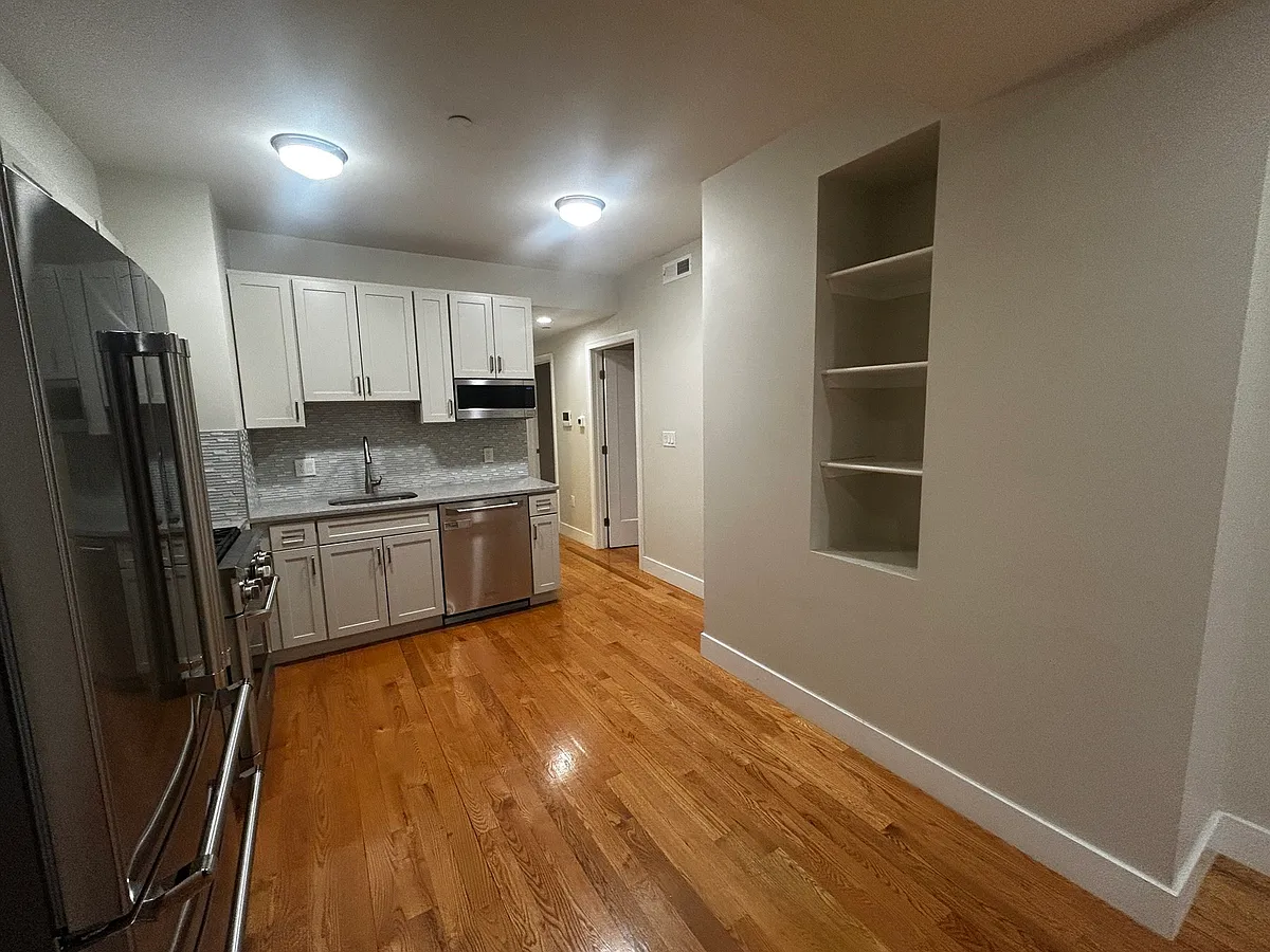 Building Photo - 719 Boylston St #202