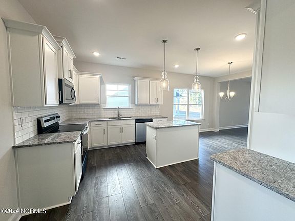 5th image of 2654 Longleaf Pine Circle