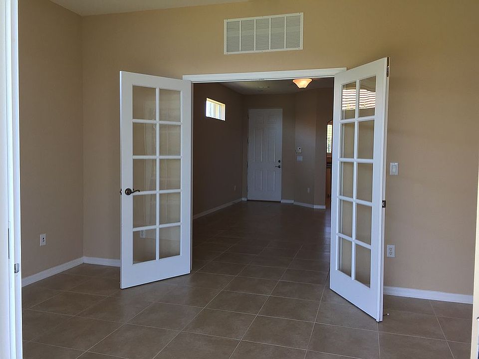 1st image of 9942 SW Glenbrook Dr