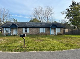 25121 Olive St, Elberta, AL 36530