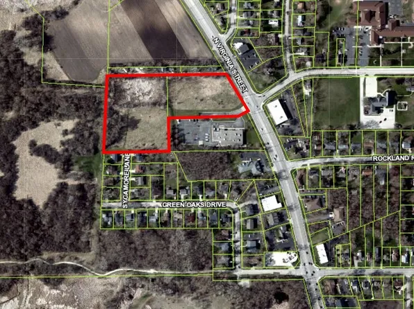 1 N Virginia St, Crystal Lake, IL 60014