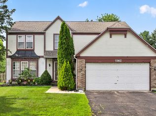 1162 Hyannis Cir, Carol Stream, IL 60188