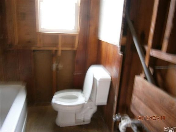5th image of 967 Heartwood Ave
