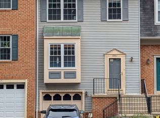 7861 Wintercress Ln, Springfield, VA 22152