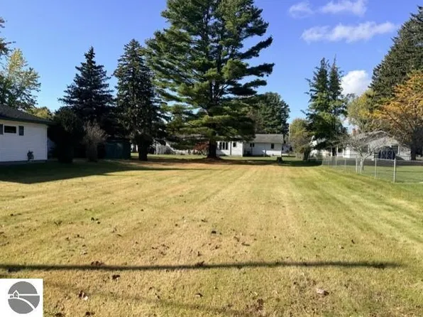0 Newman St, East Tawas, MI 48730