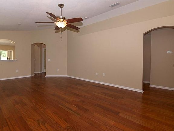 4th image of 7875 Tuscany Woods Dr
