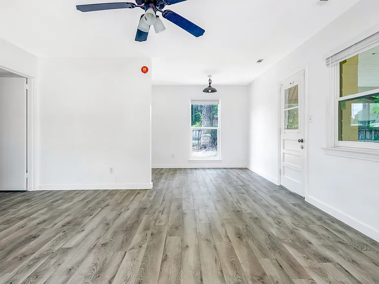 22 Laurie Dr NE — Photo 13