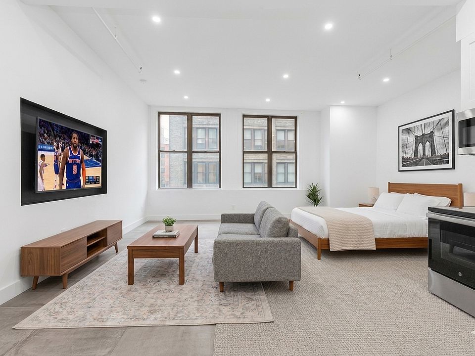 1st image of 81 Willoughby St #402