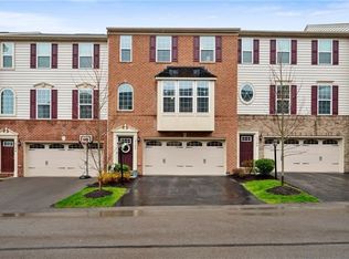 2103 Pointe View Dr, Mars, PA 16046