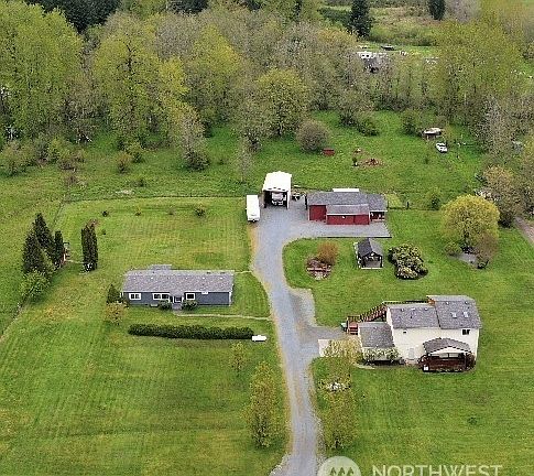 3rd image of 27015 104th Avenue E