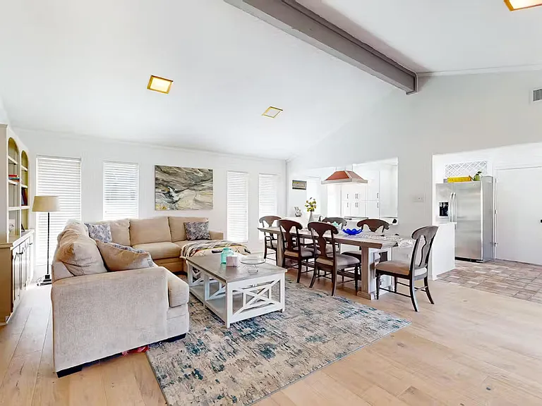 144 Sunset Dr — Photo 14