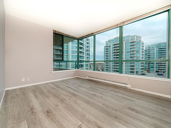 5th image of 8871 Lansdowne Rd #707