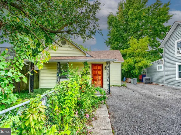 7700 Chestnut Ave, Baltimore, MD 21234