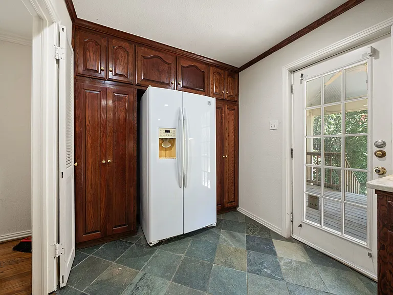 3881 Gaspar Dr — Photo 19