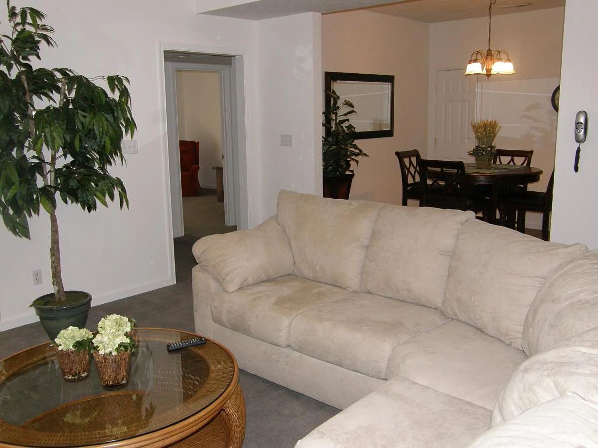 3124 Furnished Temporary — Photo 3