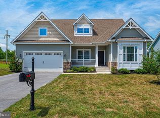 20 Josephine Ln, Ocean View, DE 19970