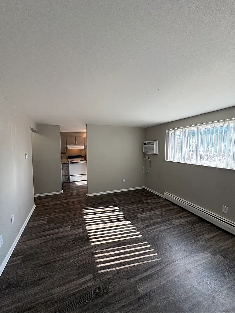 N Brentwood Dr, Colorado Springs — Photo 1