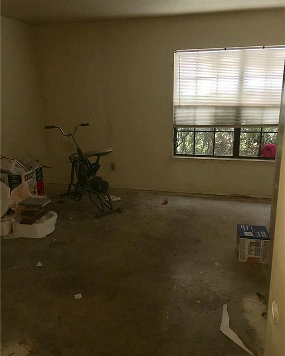 1st image of 413 Weaver St