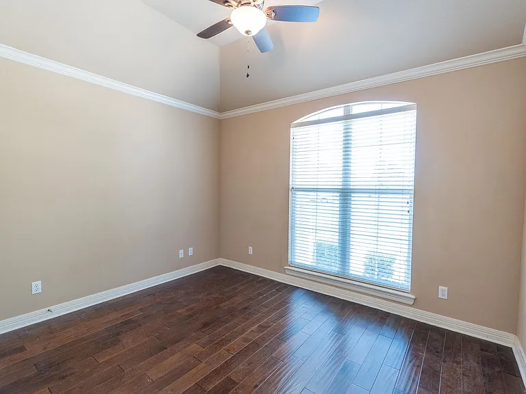 216 Cold Hbr — Photo 10