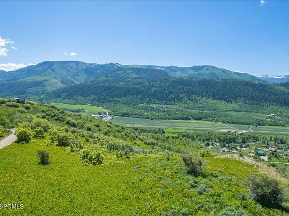 150 Mount Aire Loop, Oakley, UT 84055