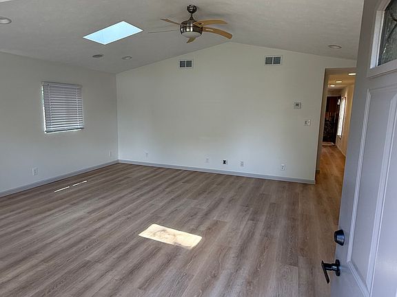 5th image of 3016 S 43rd St