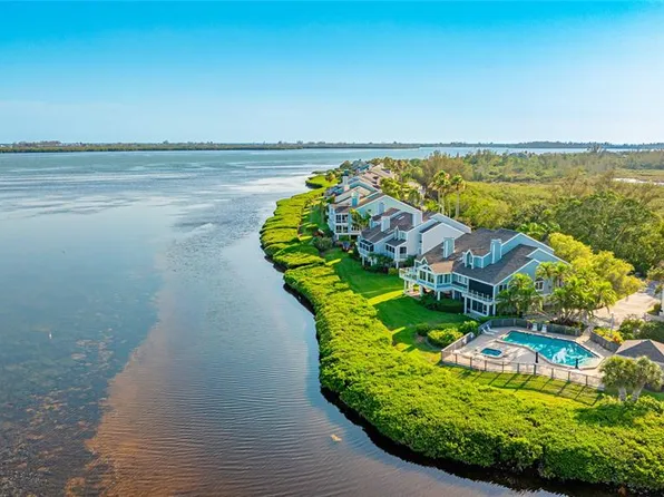 11 Tidy Island Blvd, Bradenton, FL 34210