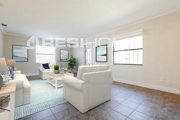1621 14th St E — Photo 6