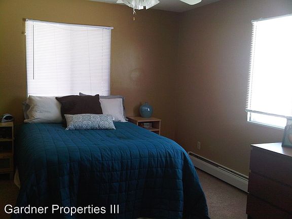 4th image of 4510 Rhode Island Ave N APT 9