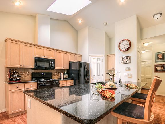 5th image of 4125 248th Ct SE #43