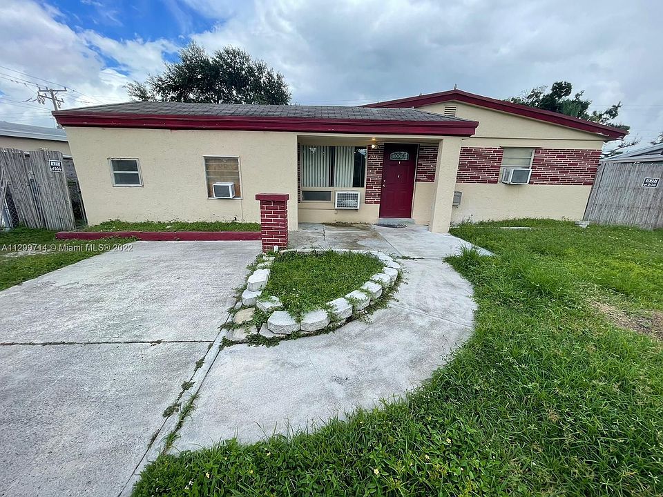 1st image of 4327 SW 50th St #B