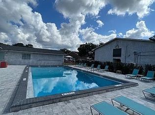 607 Colonial Dr APT 2, Fort Walton Beach, FL 32547