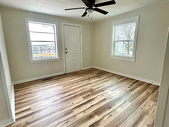 2nd image of 303 Smith St