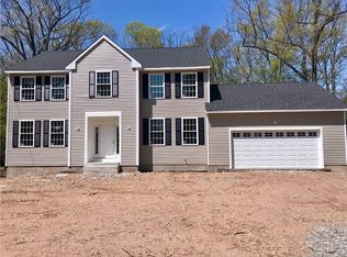 2 N Timber Ln, Cheshire, CT 06410