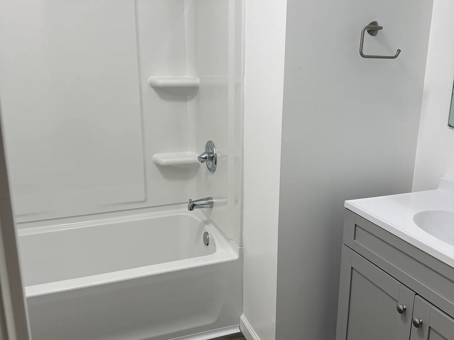 3 bed, 1276 sqft, $1,800 — Photo 4