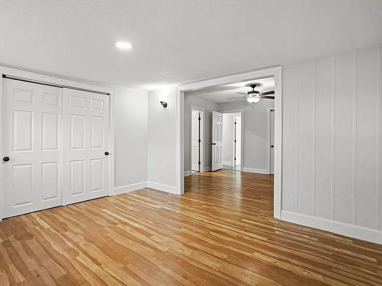 1030 Grand Junction Dr — Photo 11