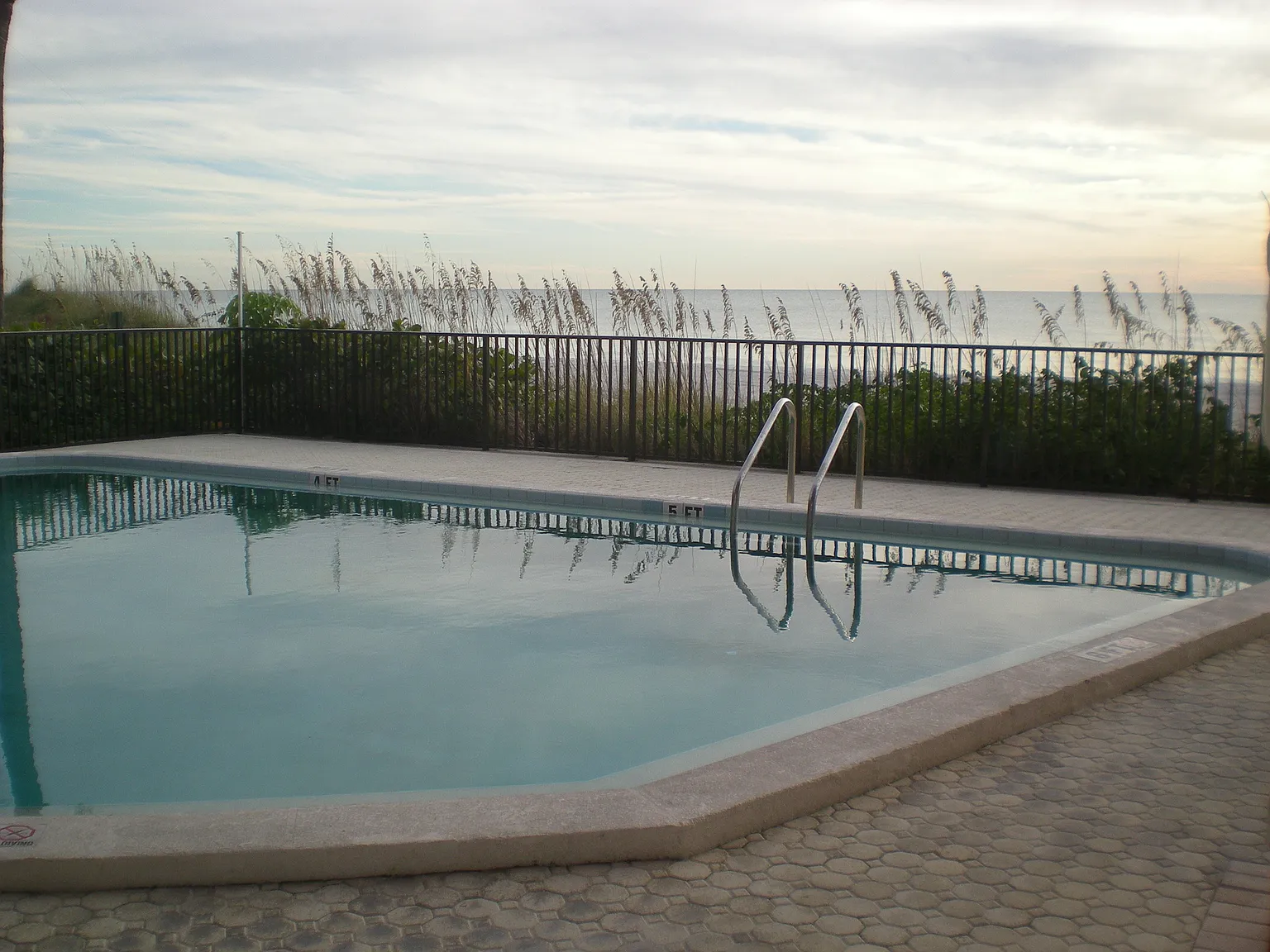 3 bed, 1625 sqft, $15,000 — Photo 4