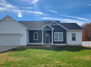 405 Sugar Maple Ln, Marion, OH 43302