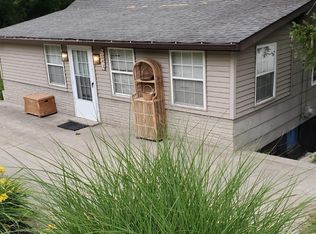 5043 E Miami River Rd, Cleves, OH 45002