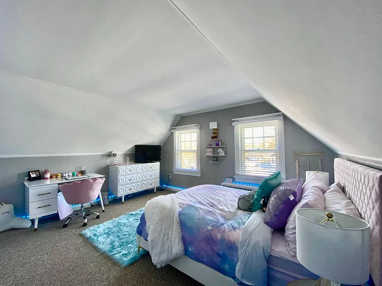 601 Boulton Ave — Photo 16
