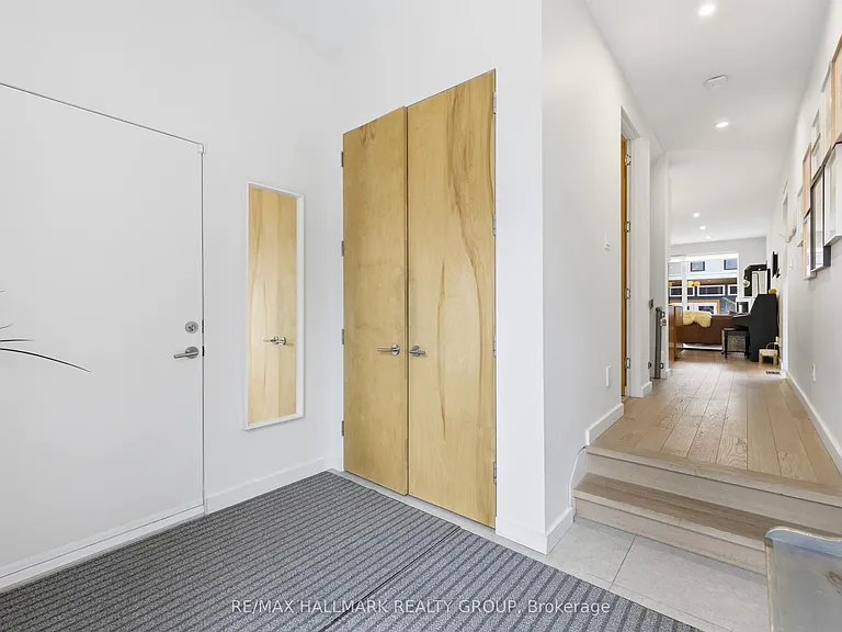 23 Helena St #A — Photo 4