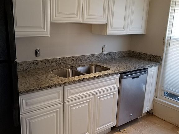 2nd image of 20300 Lancaster St