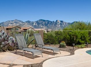 13728 N Carlynn Cliff Dr, Oro Valley, AZ 85755