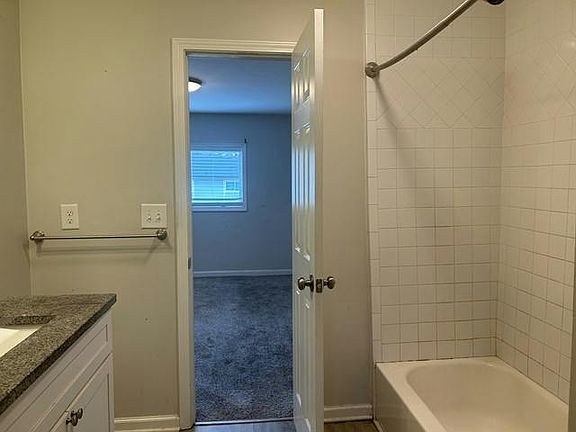 5th image of 2604 Campbellton Rd SW APT C3