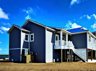 100 Sea Horse Ln, Grandy, NC 27939