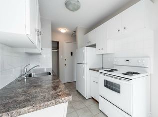 16611 83rd Ave NW, Edmonton, AB T5R 3V8